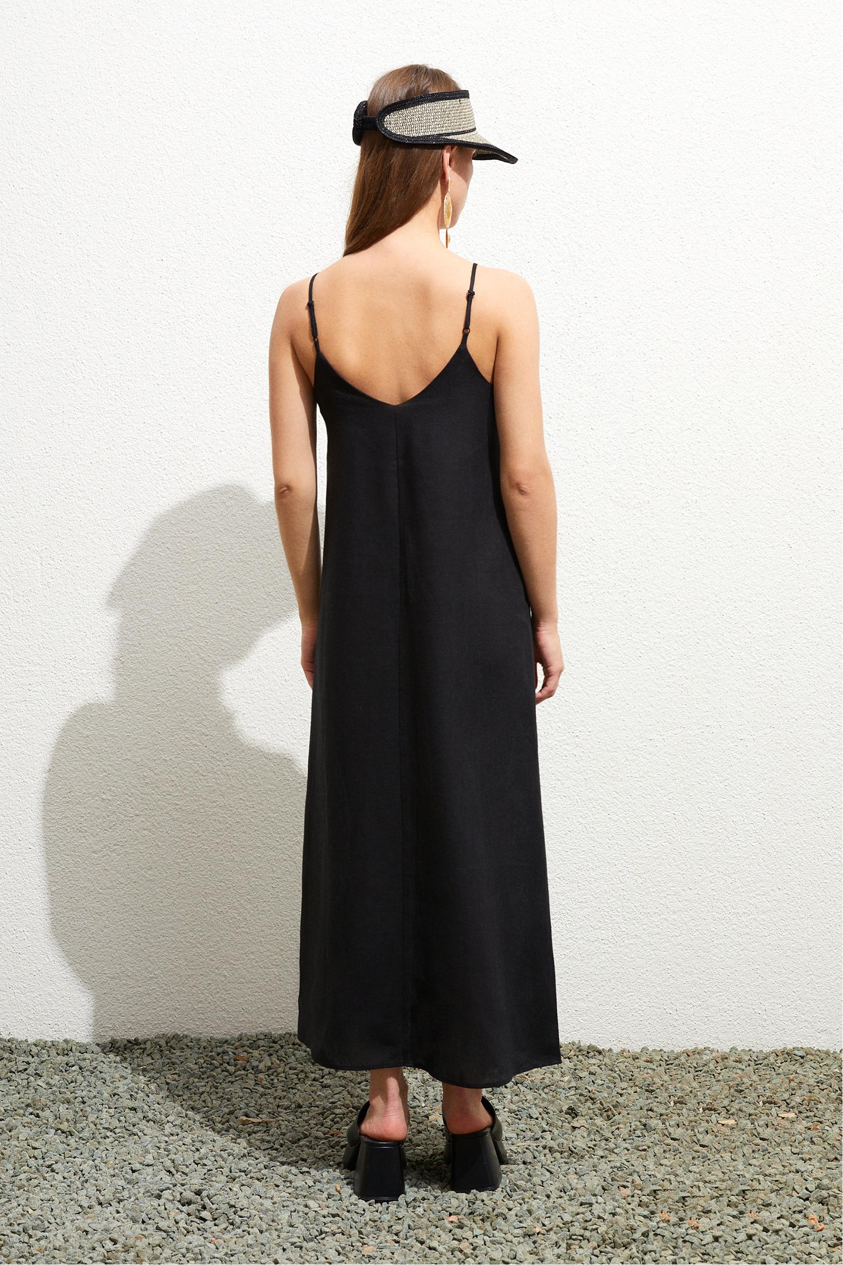 ASKILI UZUN KETEN ELBİSE