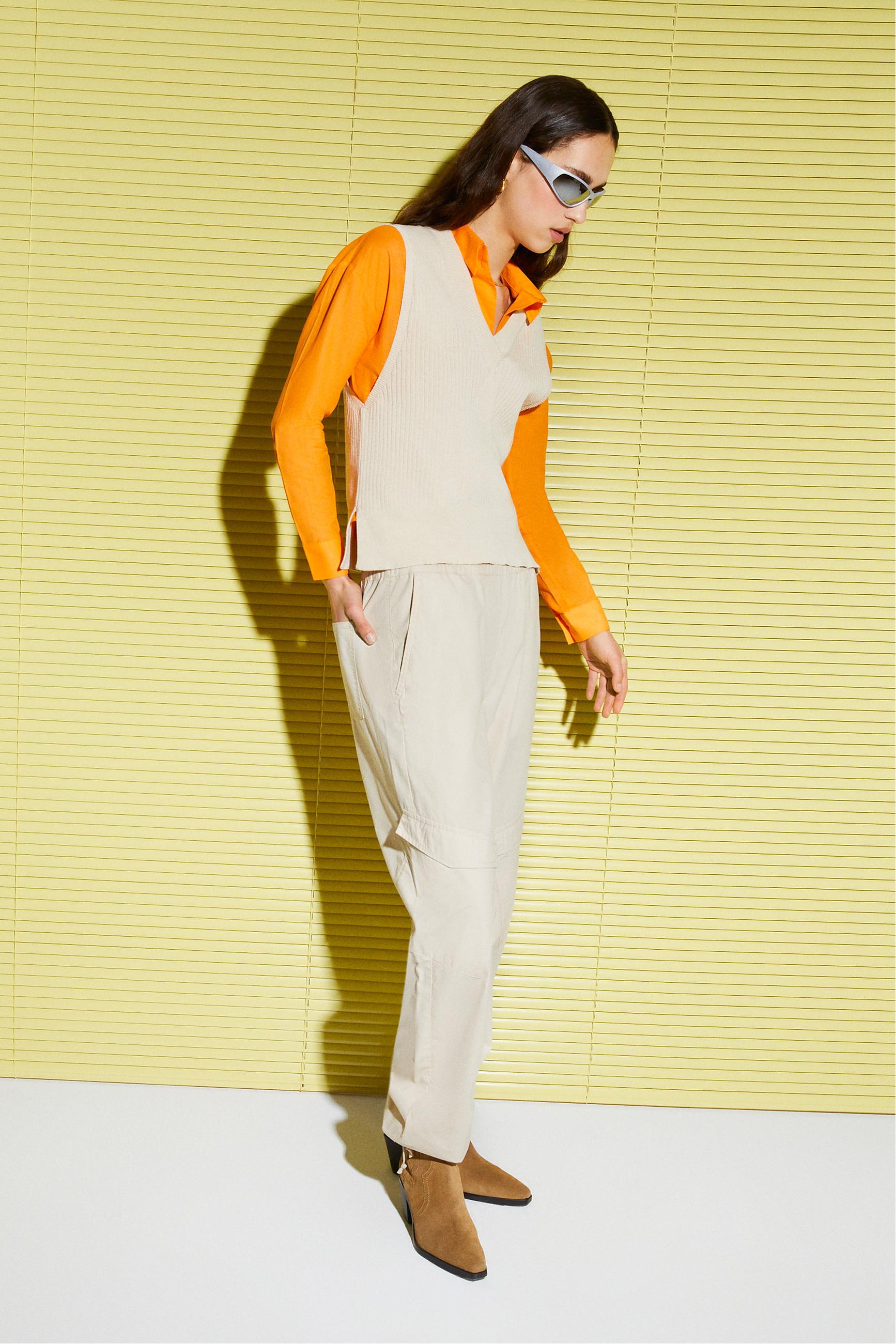 V YAKA TRİKO SÜVETER