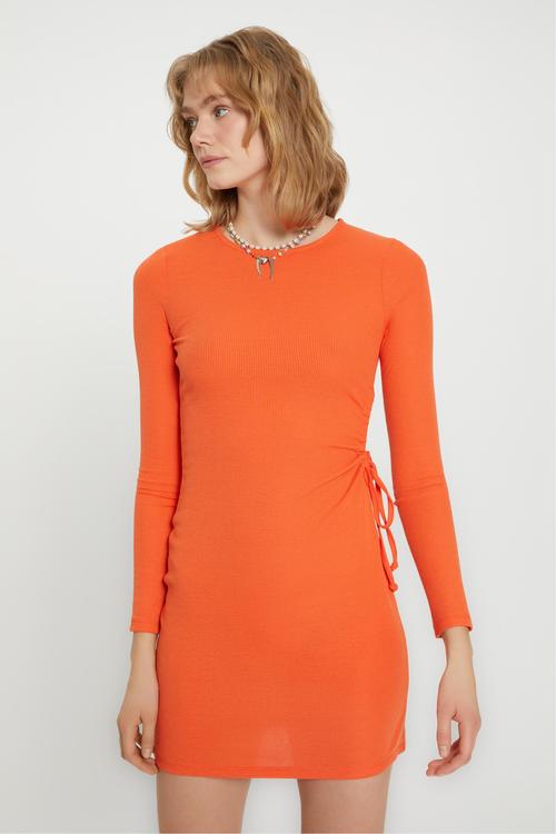  BELİ BÜZGÜLÜ UZUN KOLLU MİNİ ELBİSE