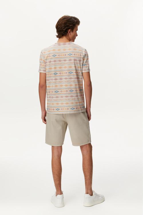  ETNİK DESENLİ BİSİKLET YAKA T-SHIRT