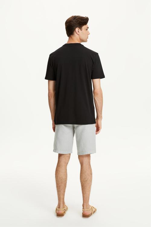  CEP DETAYLI BİSİKLET YAKA KISA KOLLU T-SHIRT