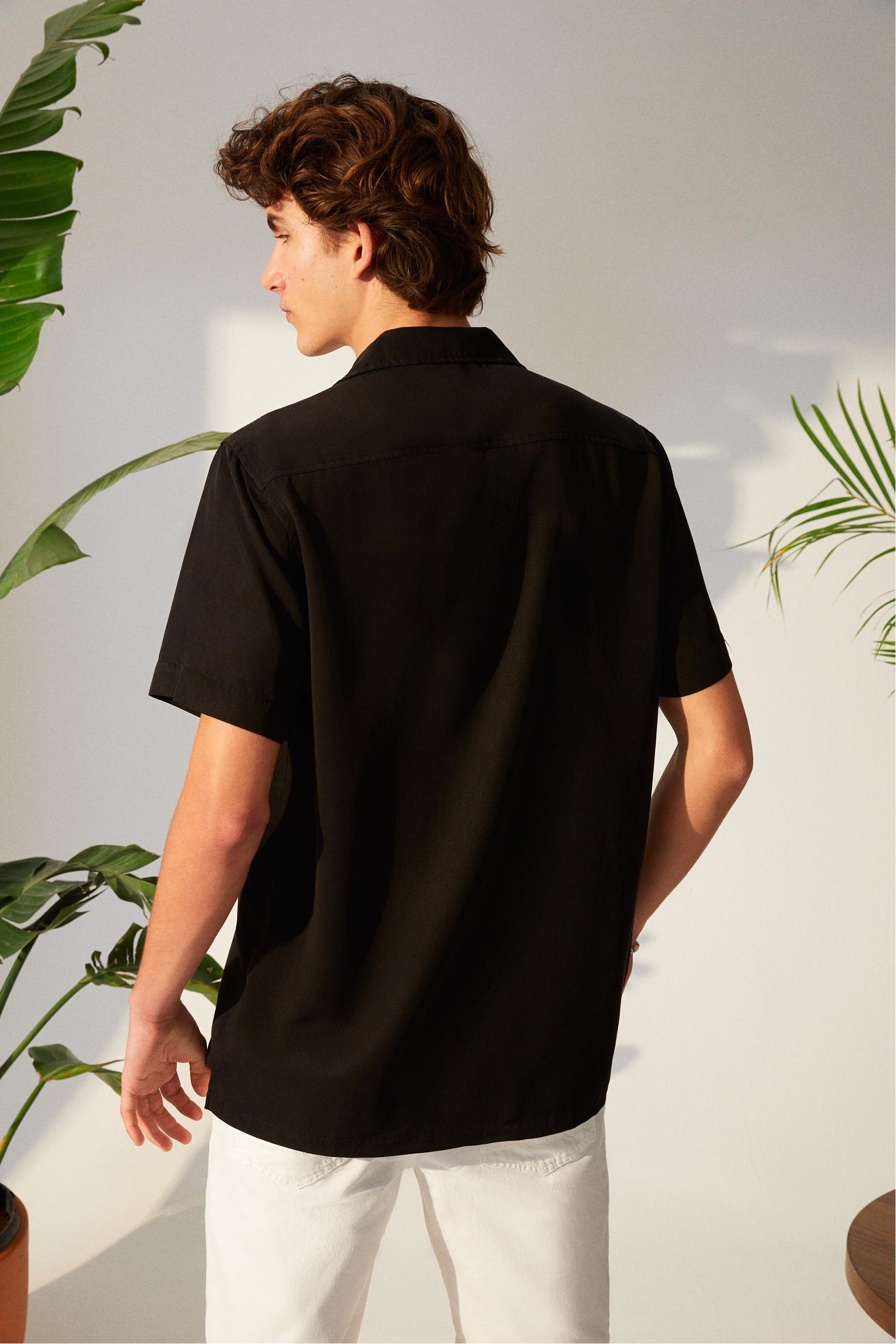 KISA KOLLU REGULAR FIT LİYOSEL GÖMLEK