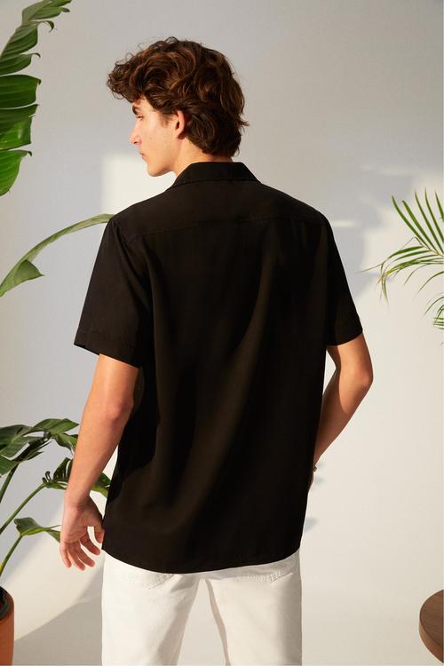  KISA KOLLU REGULAR FIT LİYOSEL GÖMLEK