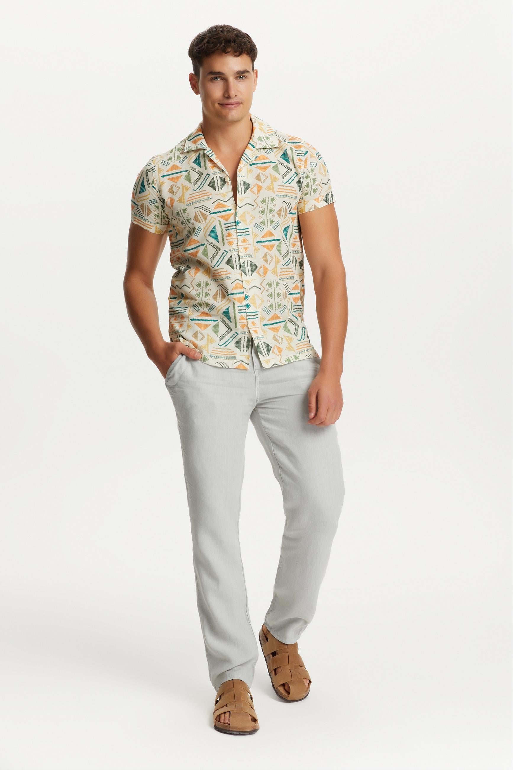 ETNİK DESENLİ KISA KOLLU REGULAR FIT GÖMLEK