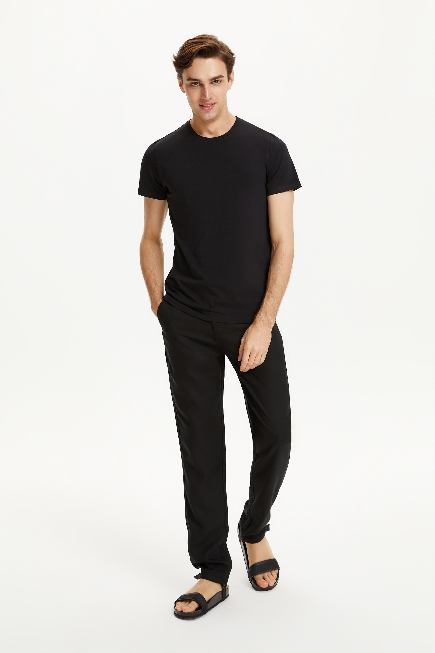 BİSİKLET YAKA KISA KOLLU BASIC T-SHIRT