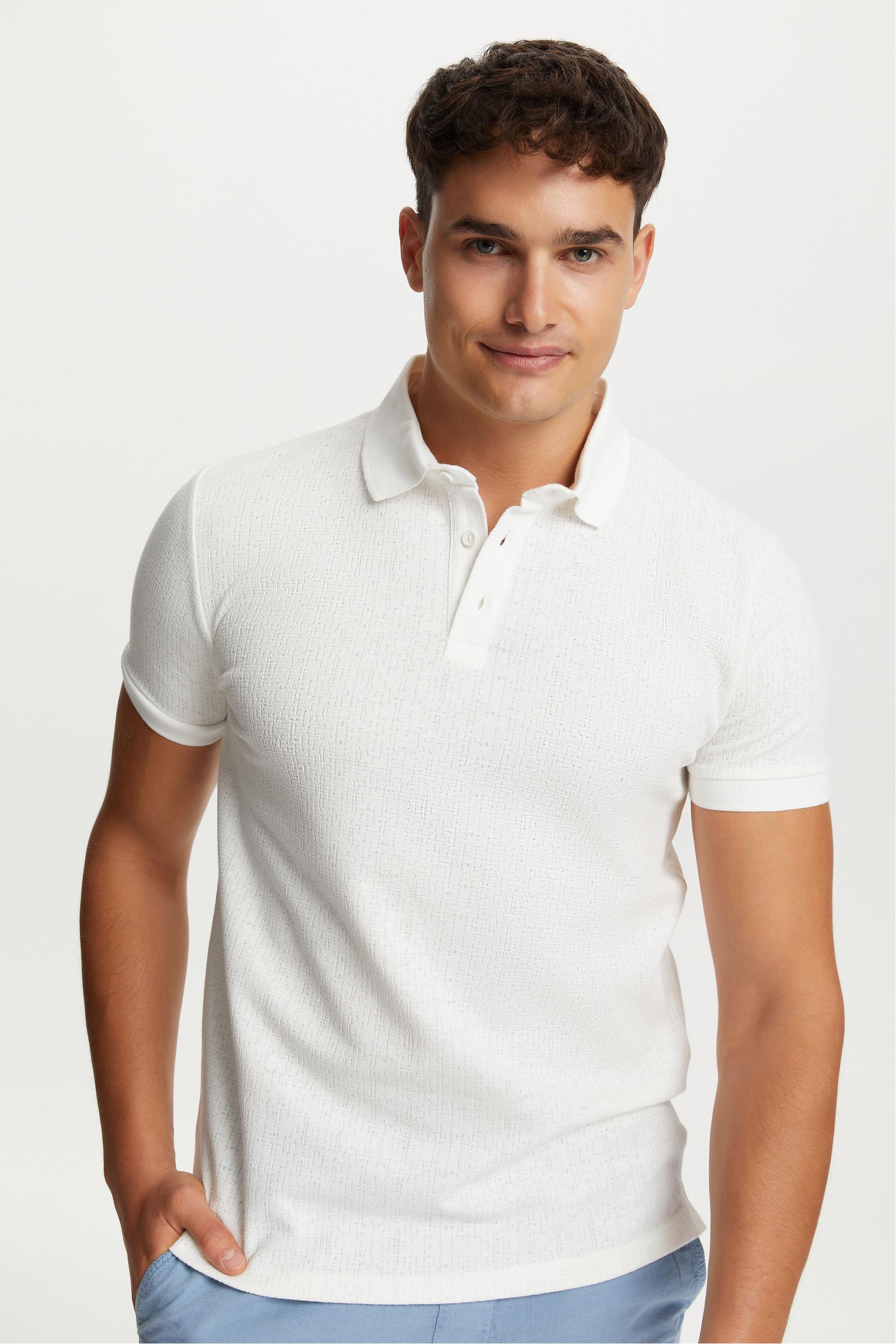 DOKULU POLO YAKA T-SHIRT