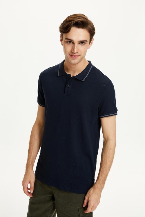  DOKULU POLO YAKA KISA KOLLU T-SHIRT