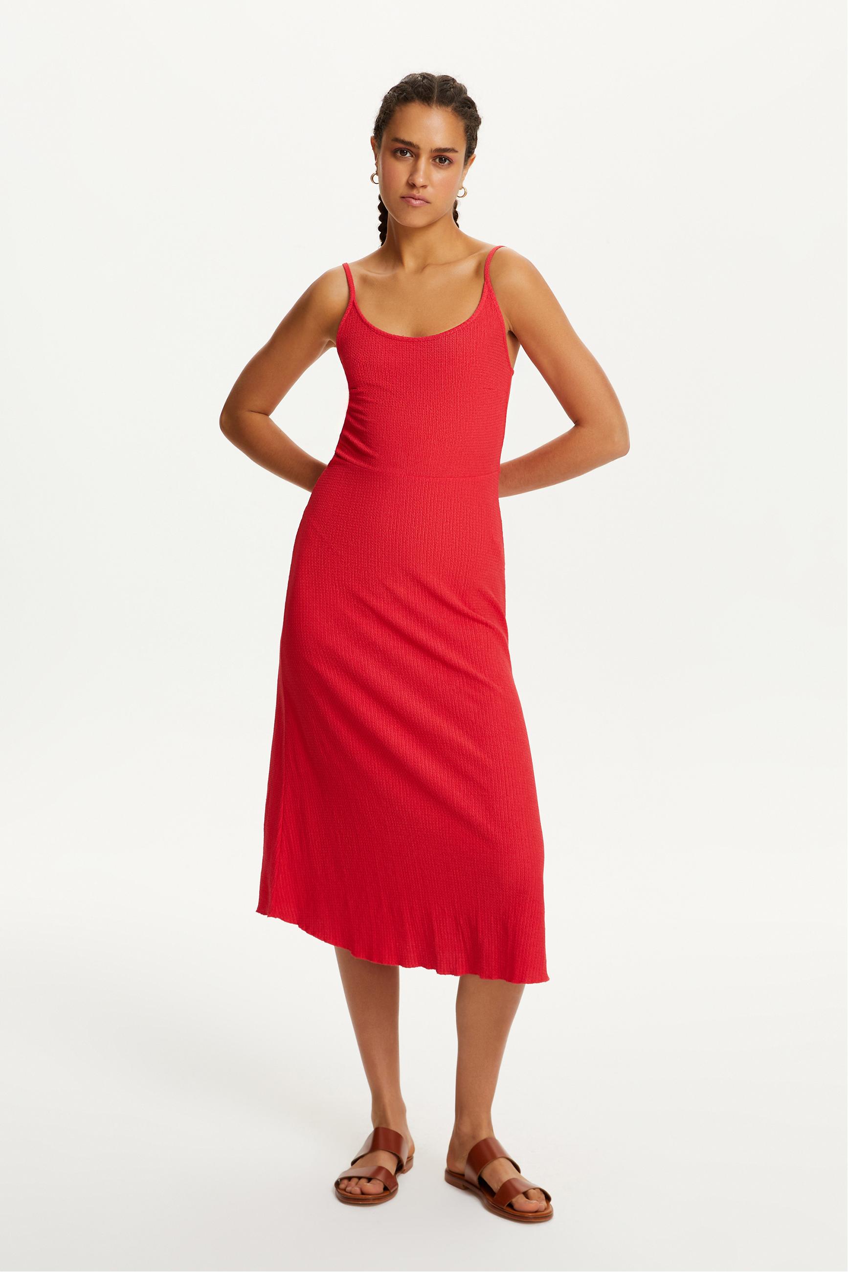 ASKILI DÜZ KESİM MİDİ ELBİSE