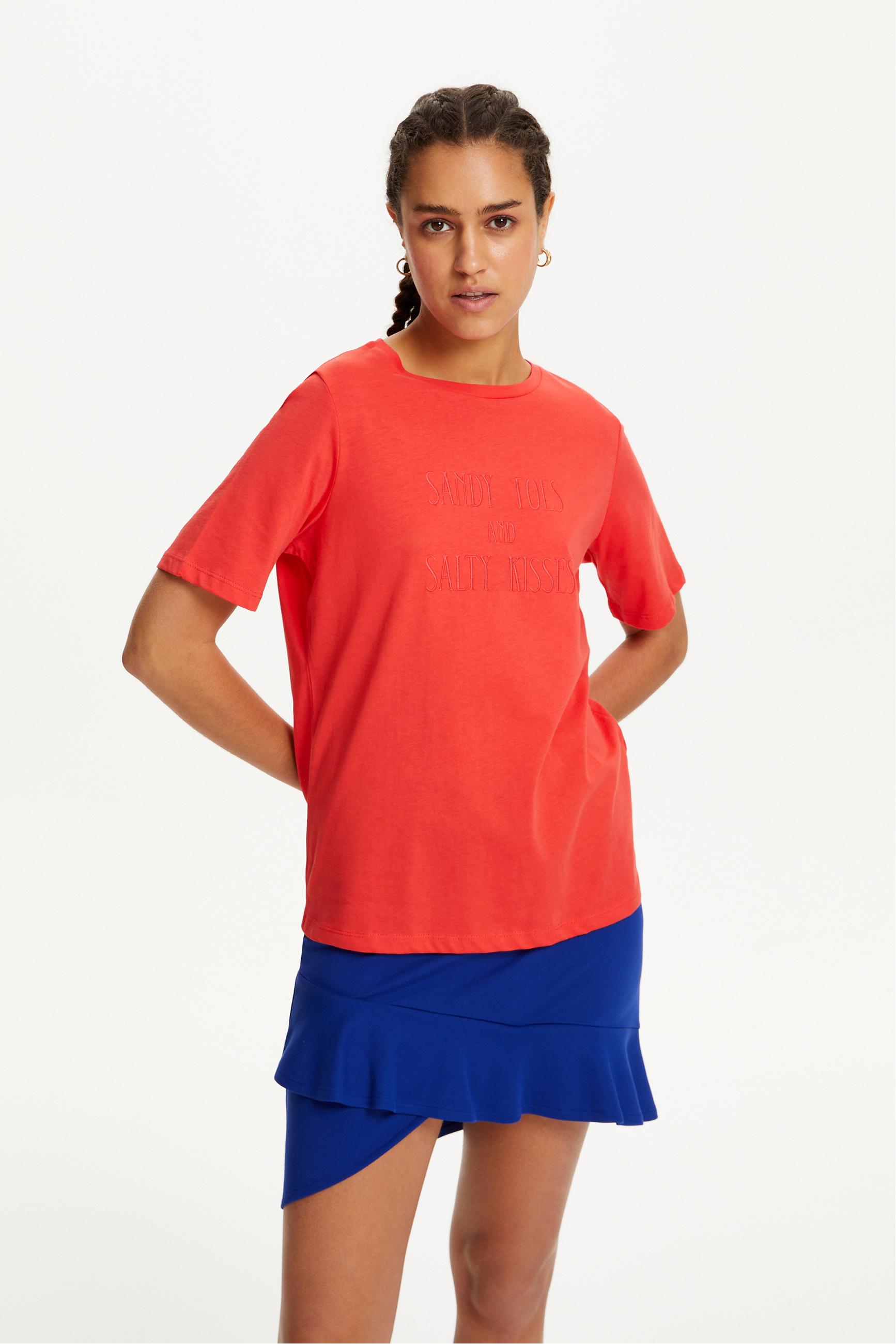 SLOGAN BASKILI BİSİKLET YAKA T-SHIRT