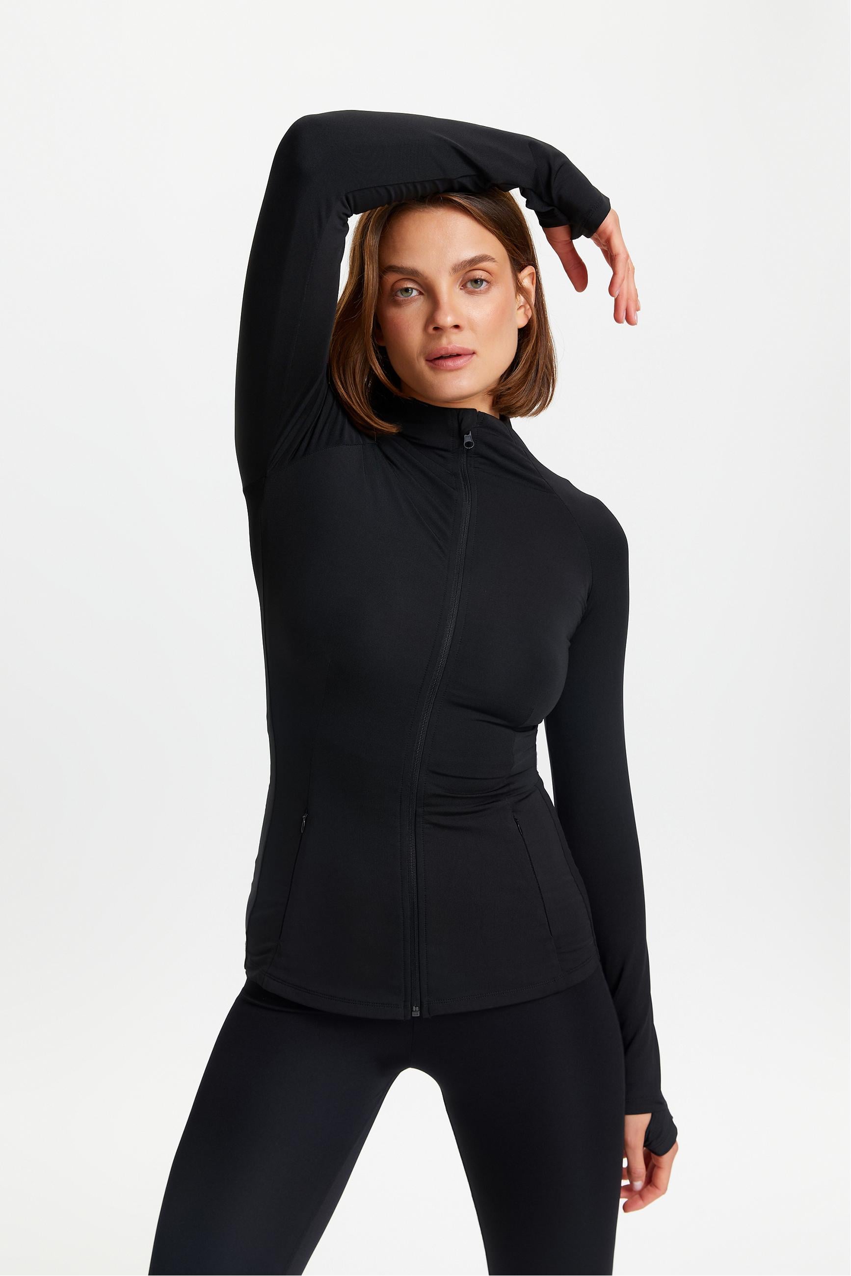 FERMUARLI SPOR CEKET