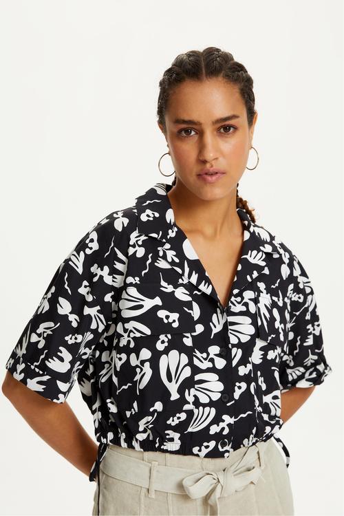  ÇİÇEK DESENLİ CROP GÖMLEK