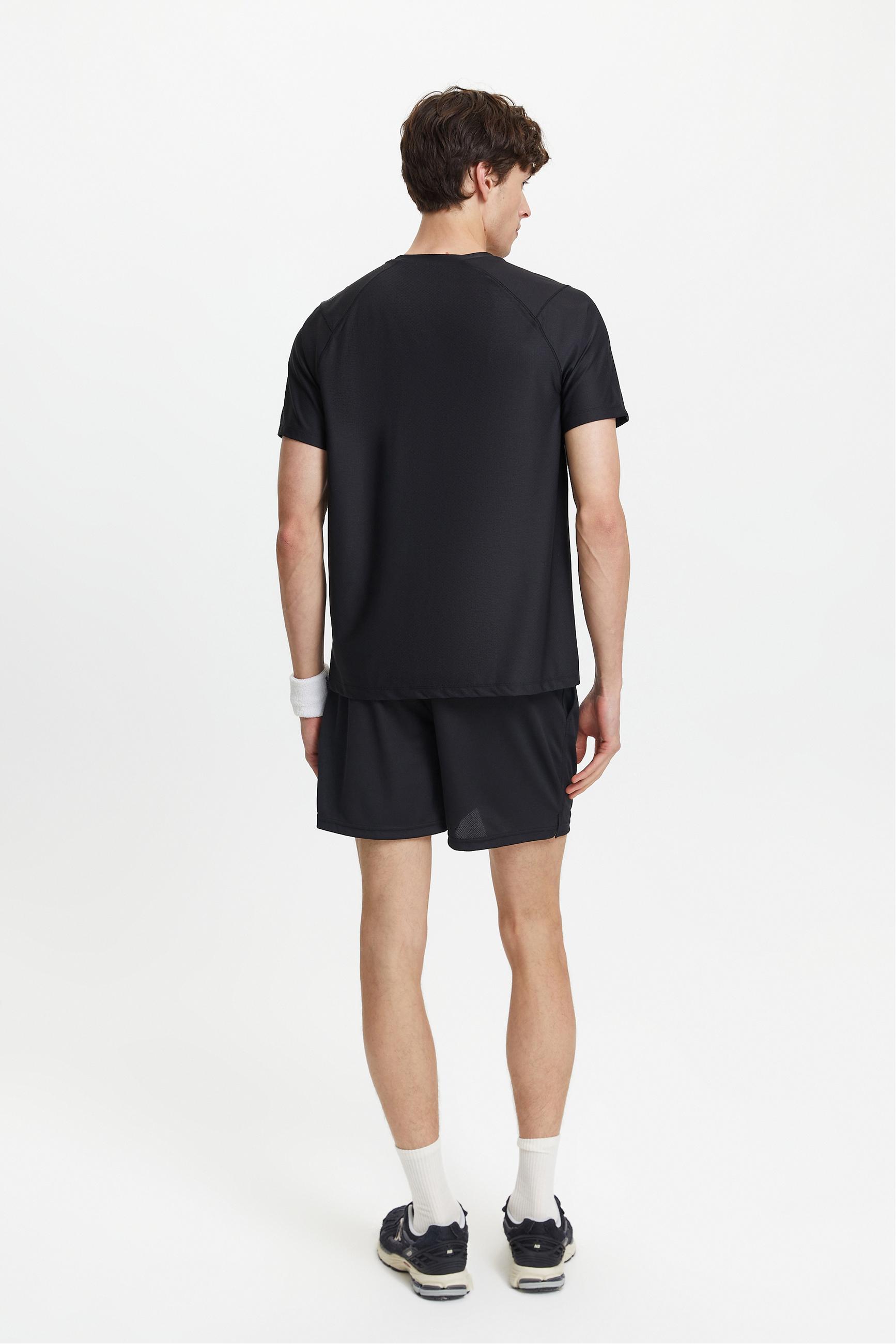 BİSİKLET YAKA KISA KOLLU T-SHIRT