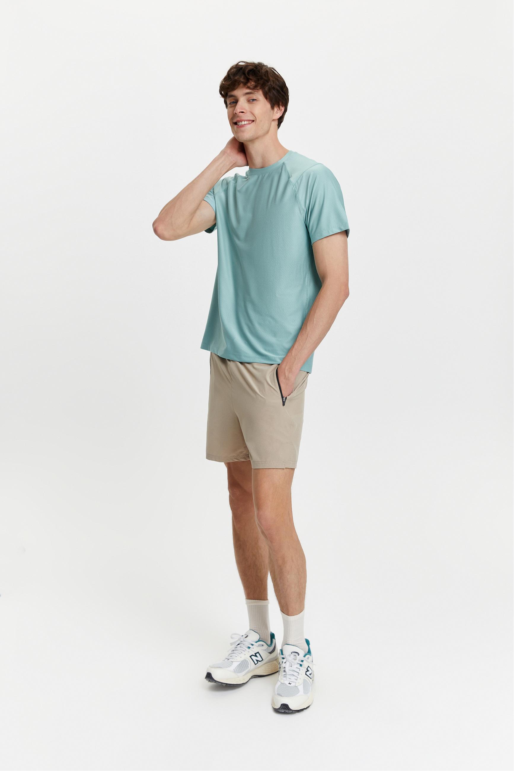 BİSİKLET YAKA KISA KOLLU T-SHIRT