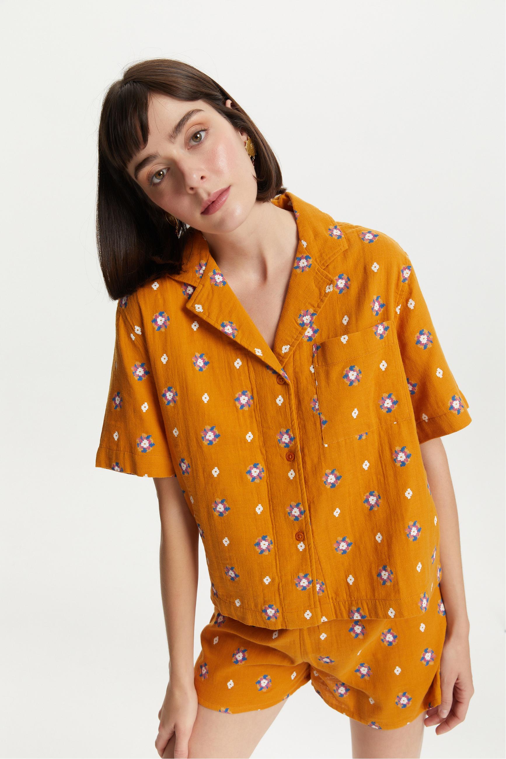 ÇİÇEK DESENLİ REGULAR FIT GÖMLEK