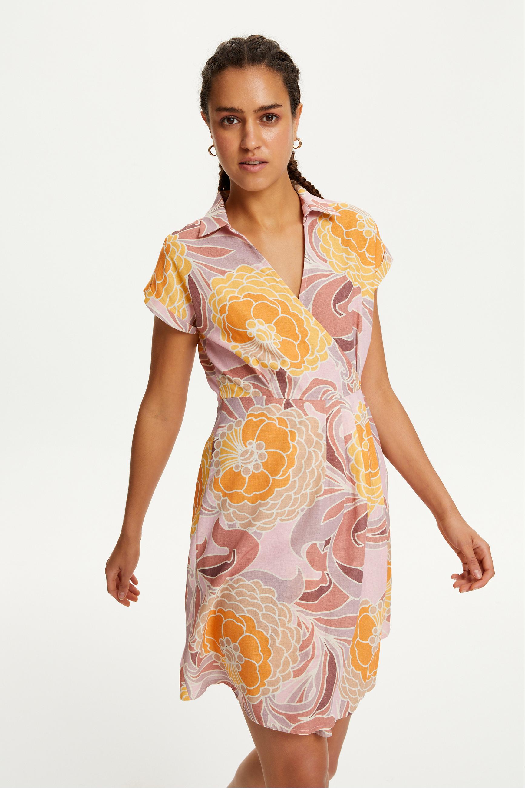 ÇİÇEK DESENLİ DÜZ KESİM MİNİ ELBİSE