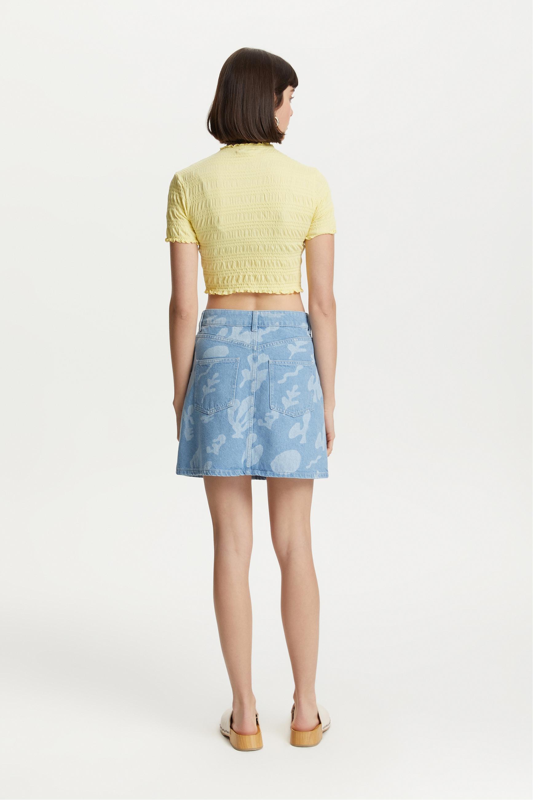 DOKULU BİSİKLET YAKA CROP T-SHIRT