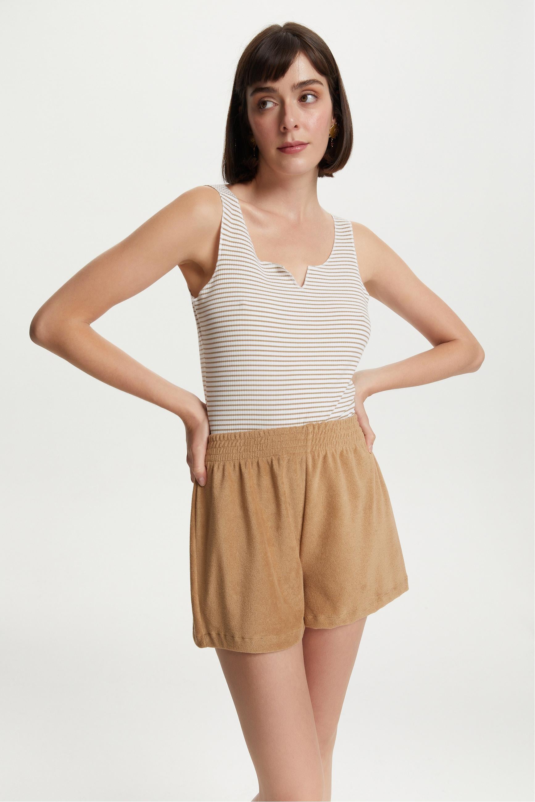 HAVLU KUMAŞ MİNİ ŞORT