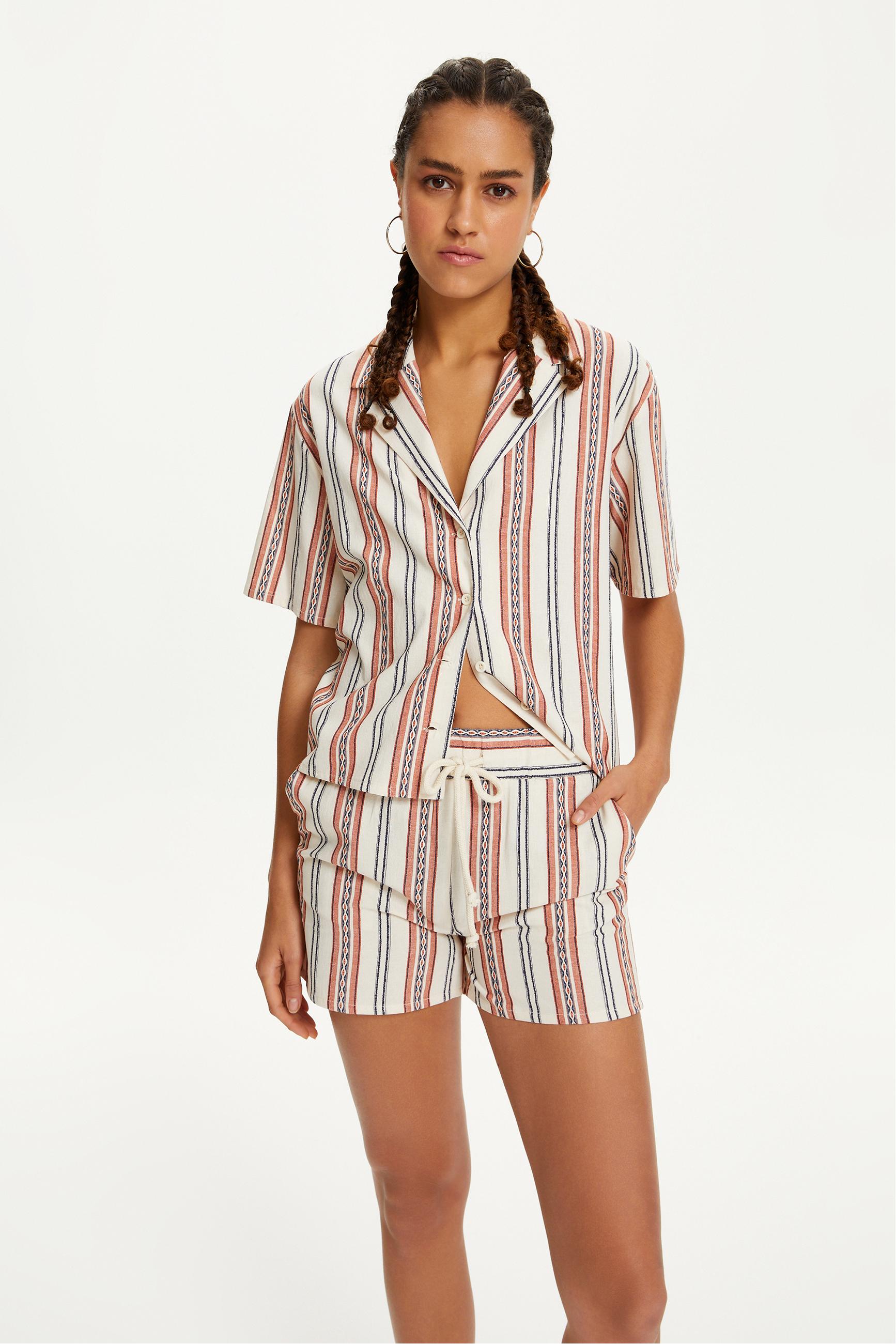 BAĞLAMA DETAYLI ETNİK MİNİ ŞORT