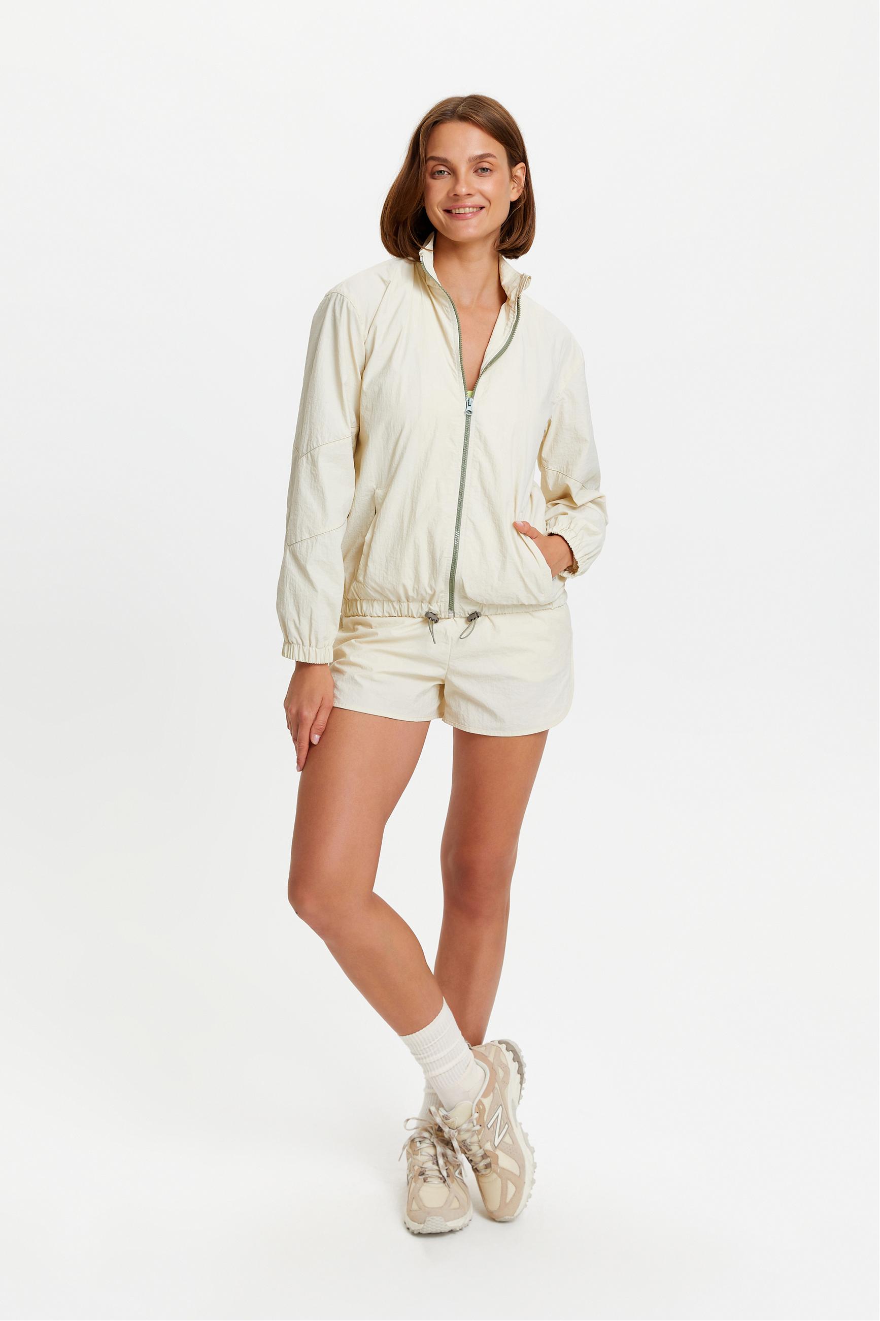 DİK YAKA MONT CEKET