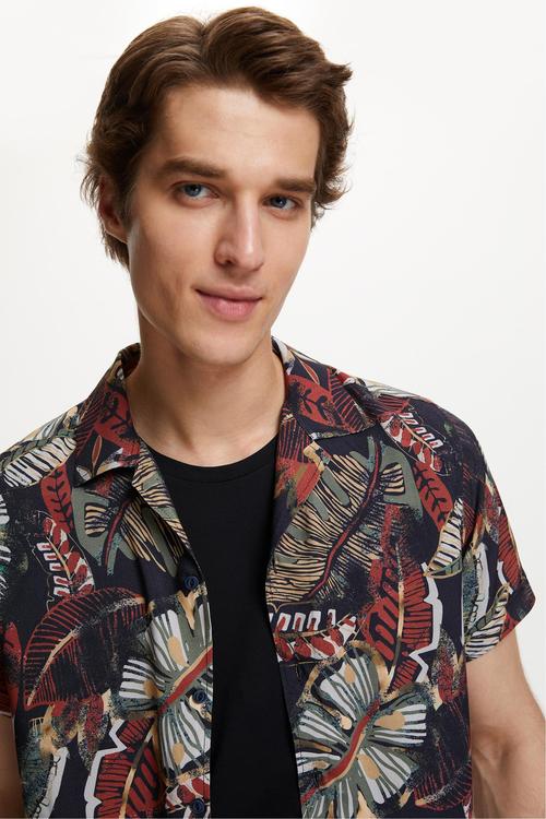  DESENLİ KISA KOLLU REGULAR FIT GÖMLEK