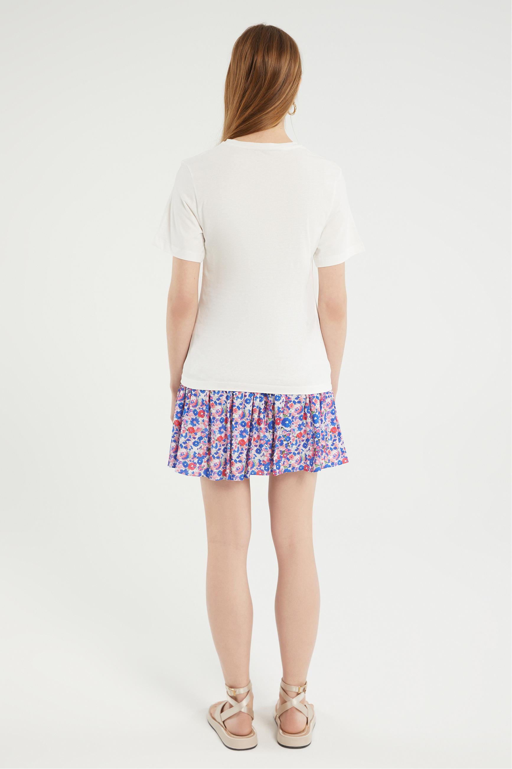 PAPATYA NAKIŞLI KISA KOLLU T-SHIRT