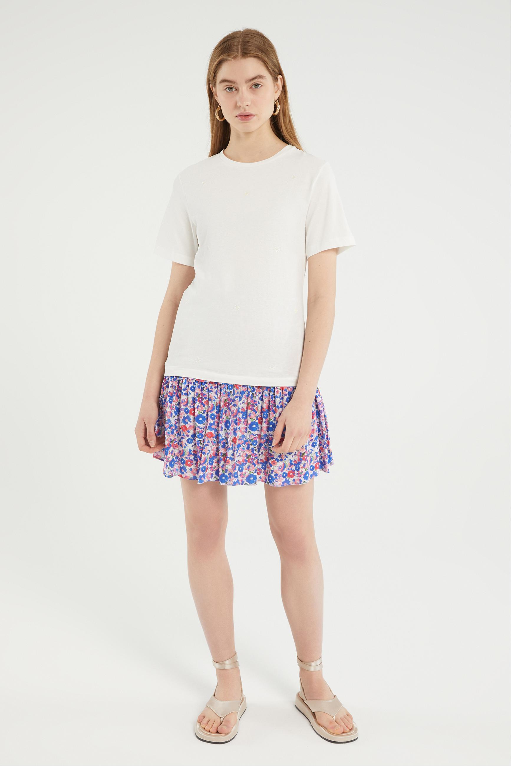 PAPATYA NAKIŞLI KISA KOLLU T-SHIRT