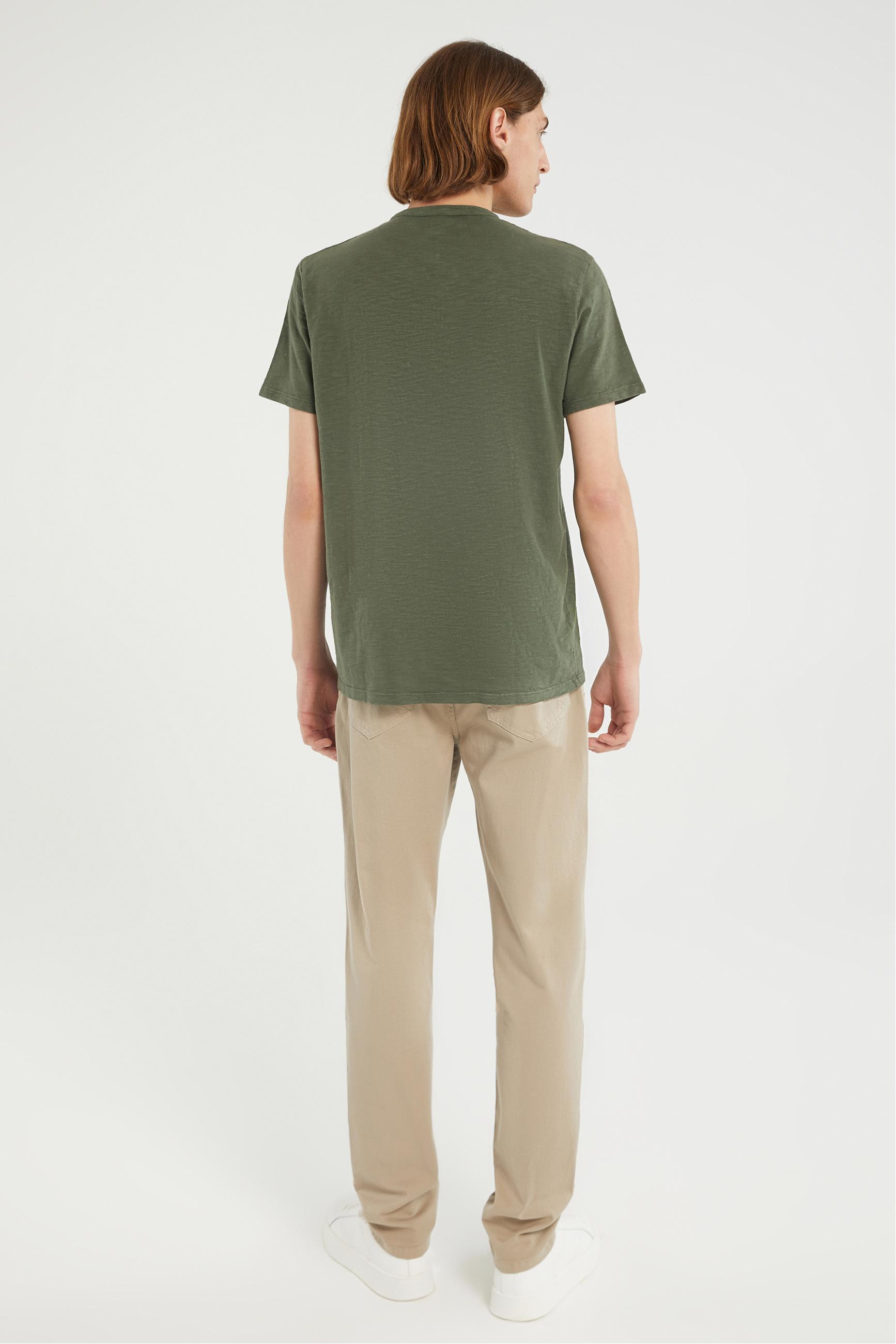 DÜĞMELİ KISA KOLLU T-SHIRT