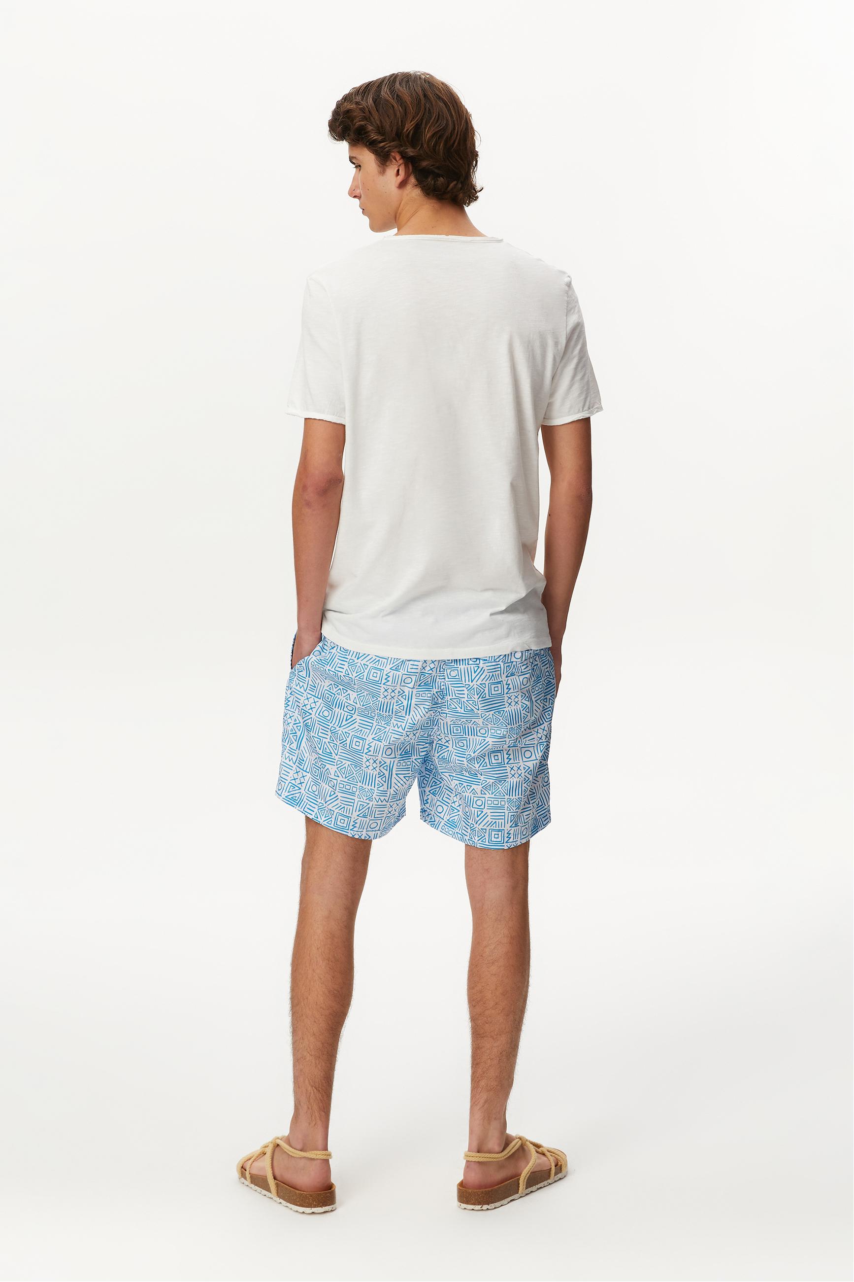 V YAKA KISA KOLLU T-SHIRT