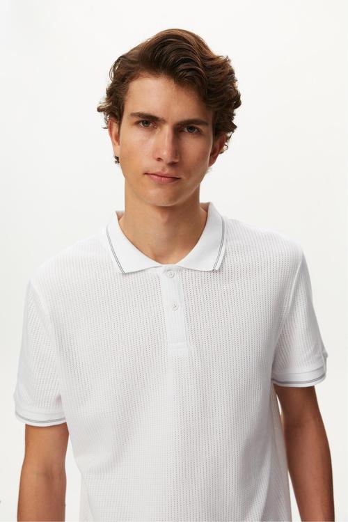  DOKULU POLO YAKA KISA KOLLU T-SHIRT