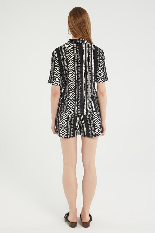  ETNİK DESENLİ OVERSIZE GÖMLEK