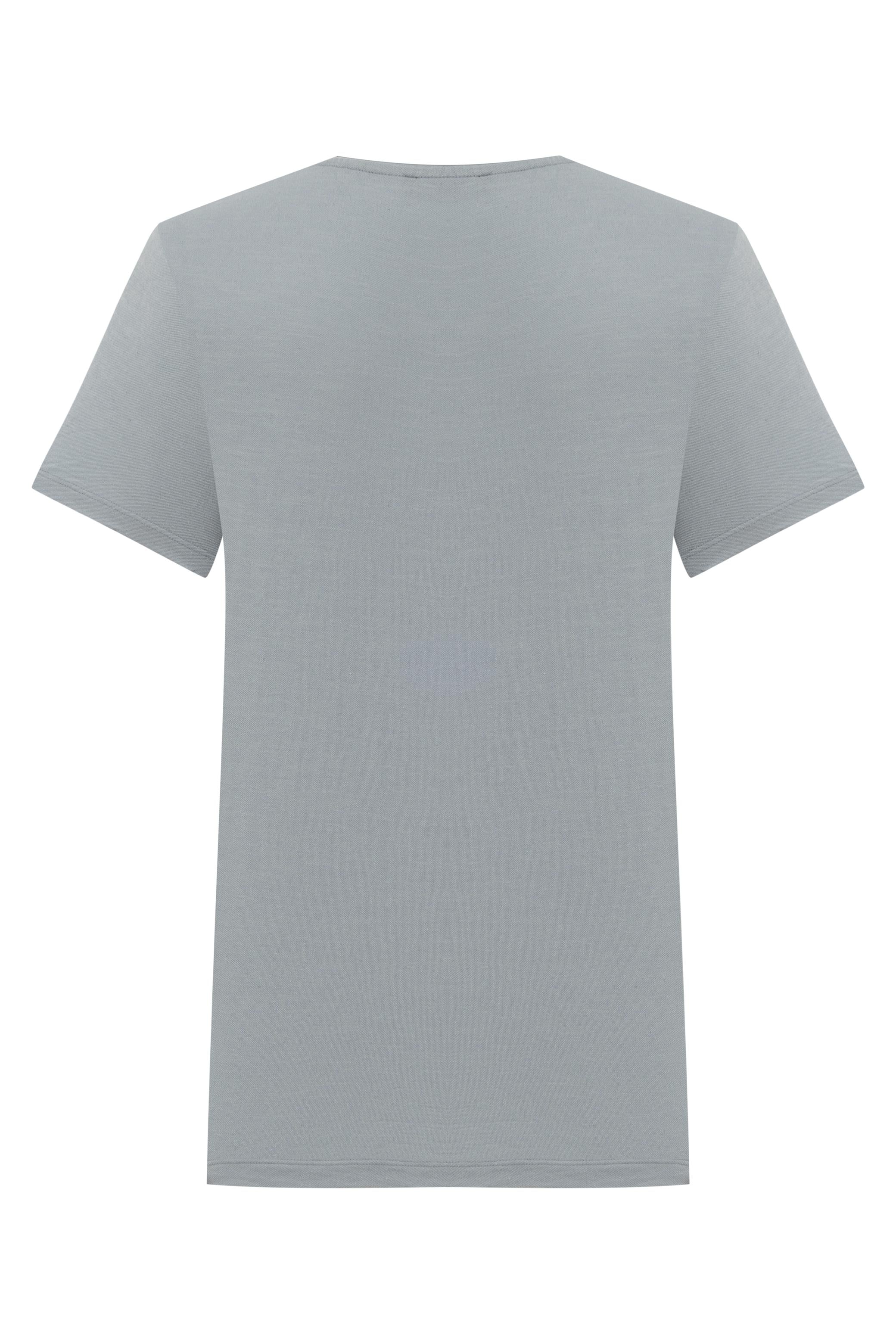 ÇAPA DETAYLI KISA KOLLU T-SHIRT