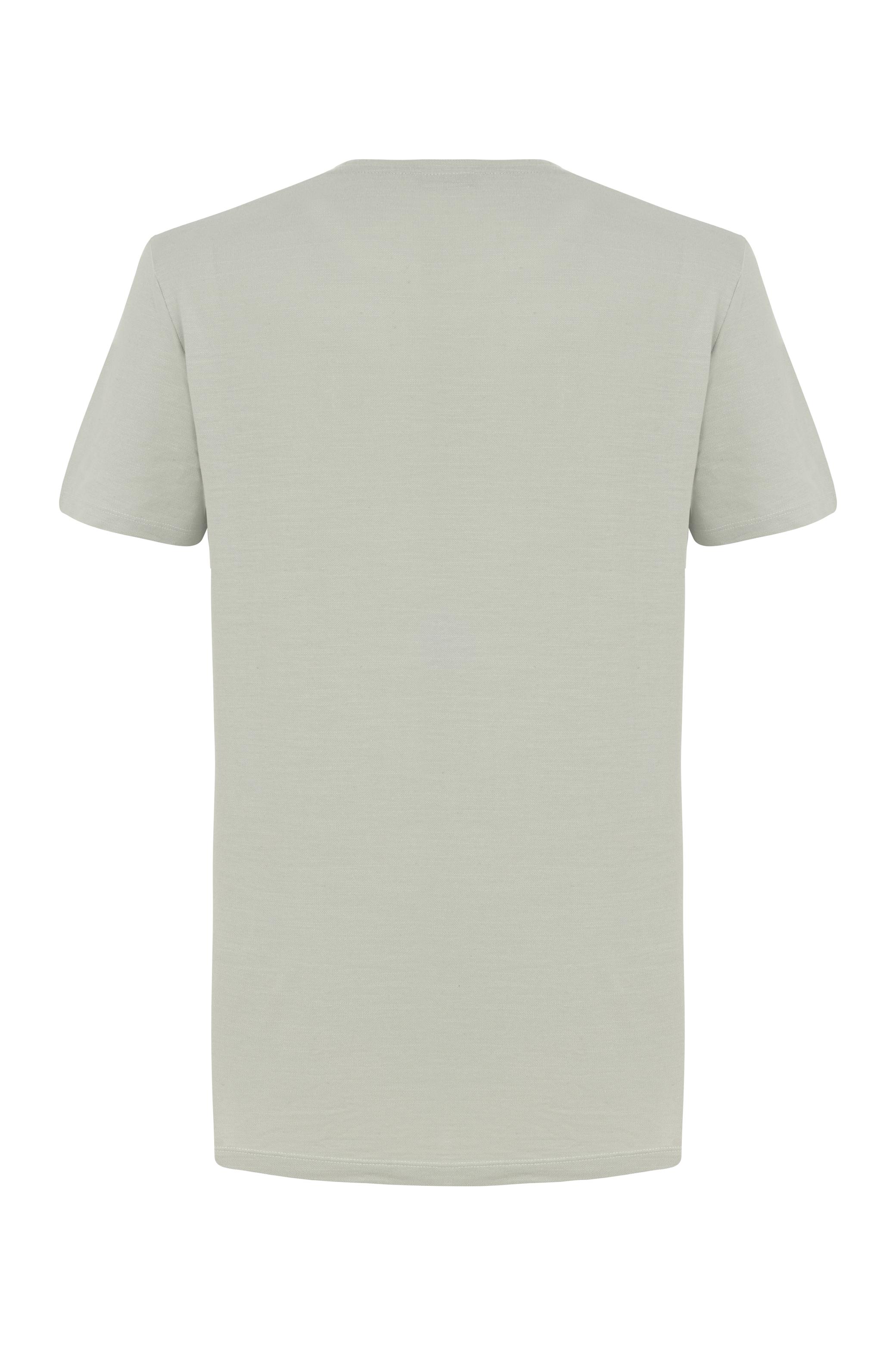 ÇAPA DETAYLI KISA KOLLU T-SHIRT