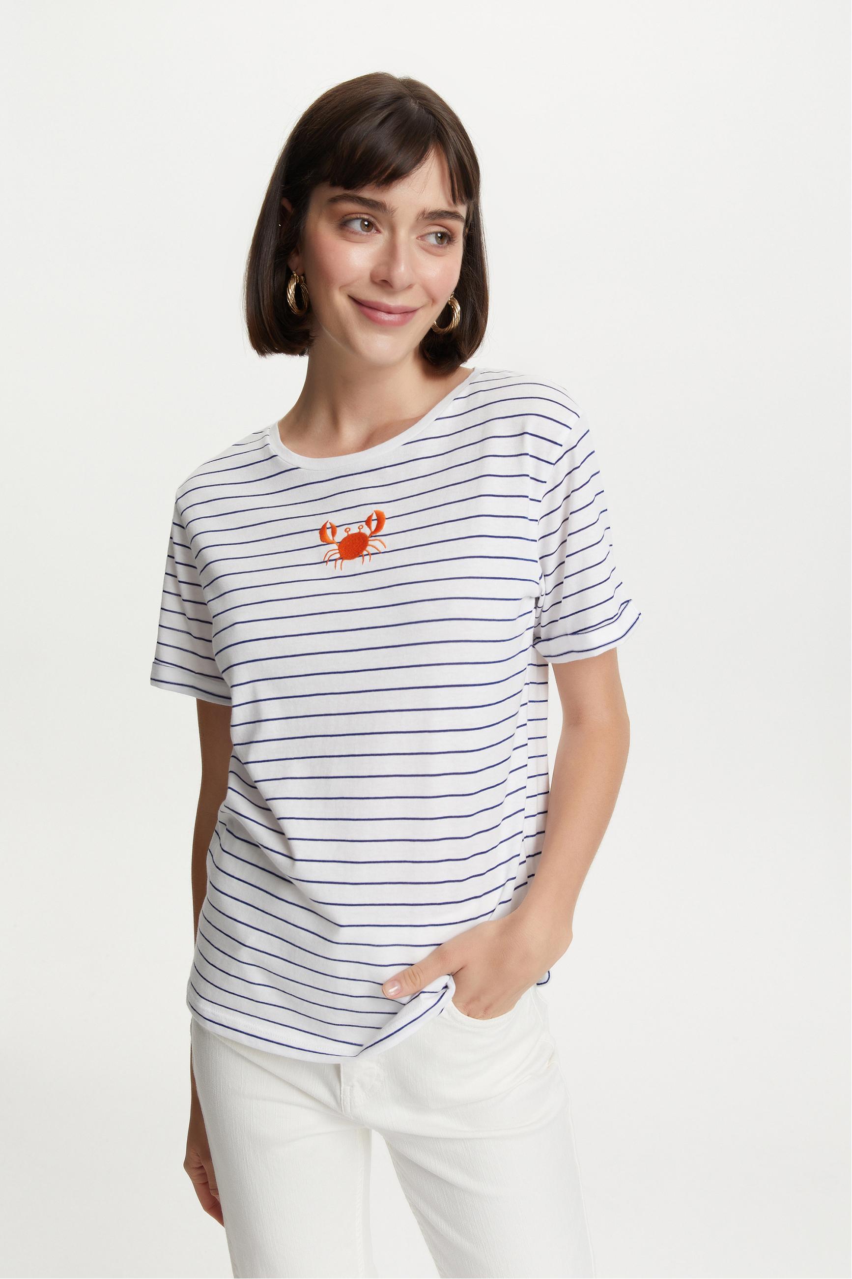 ÇİZGİLİ YENGEÇ DETAYLI KISA KOLLU T-SHIRT