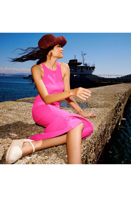  YIRTMAÇLI HALTER YAKA UZUN ELBİSE