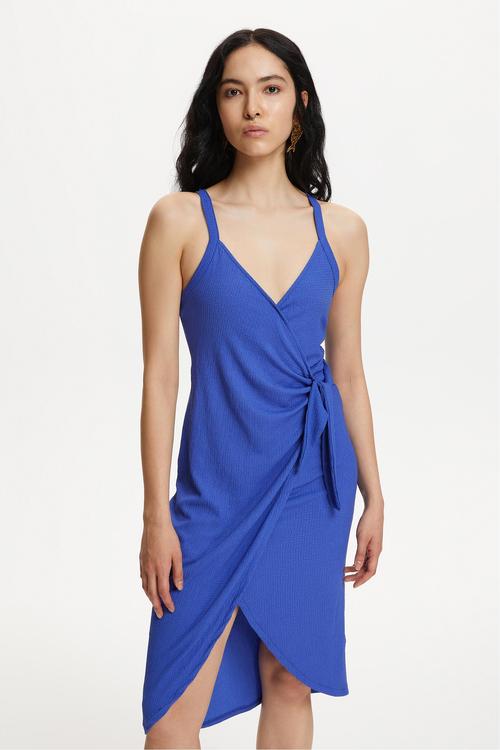  DOKULU KRUVAZE KESİM MİDİ ELBİSE