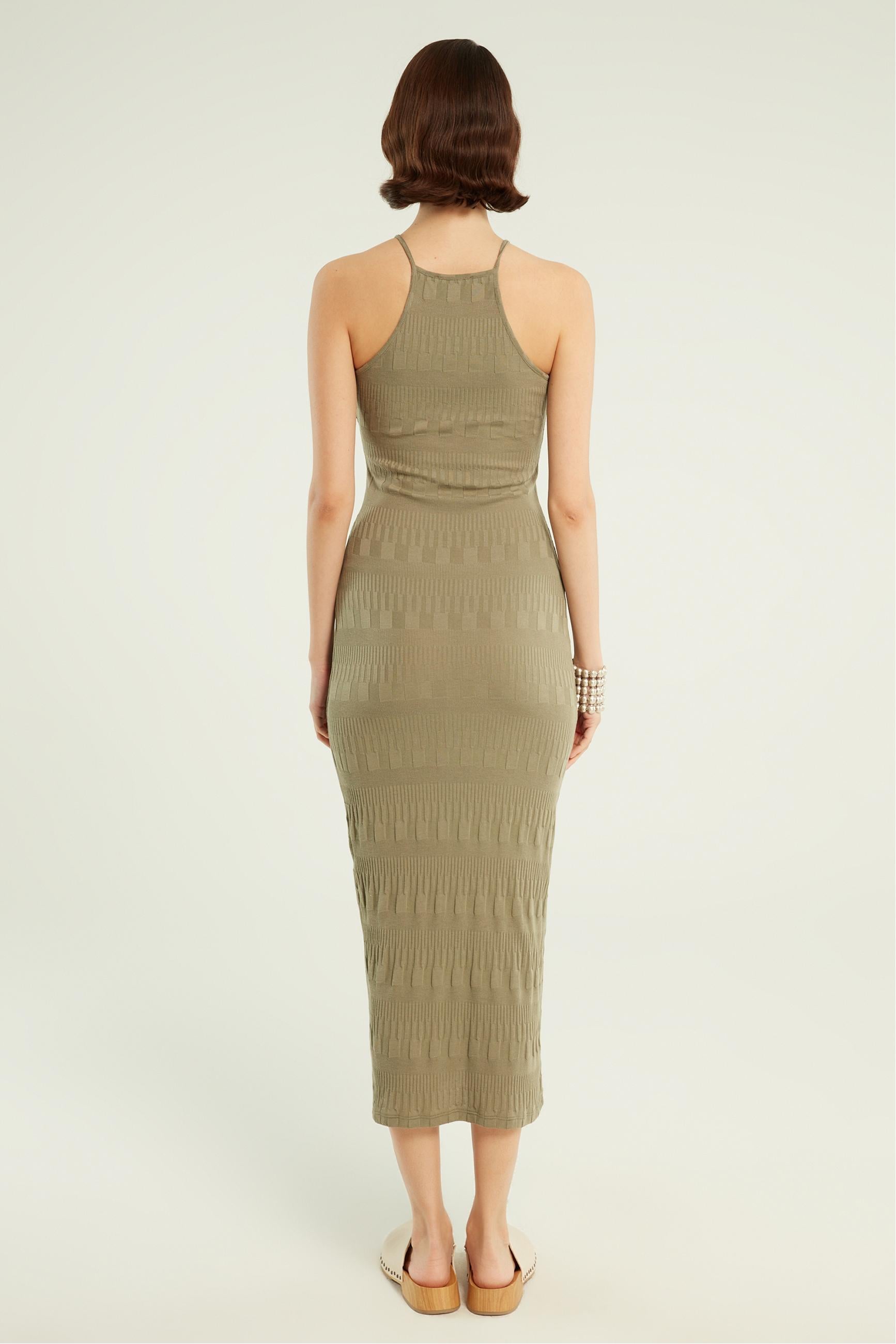 HALTER YAKA MİDİ ELBİSE