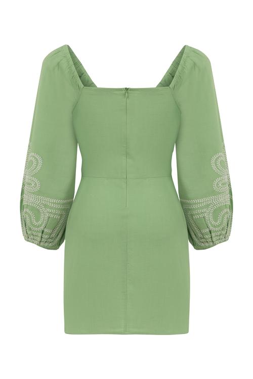  NAKIŞLI BÜZGÜLÜ MİNİ ELBİSE