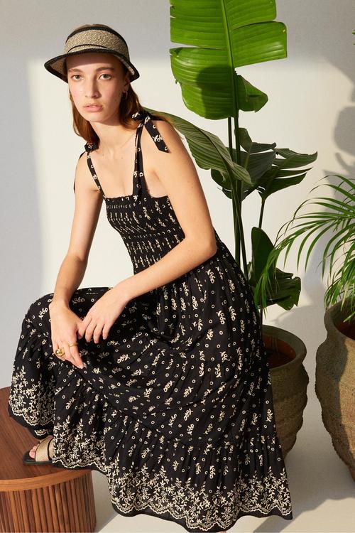  GİPELİ ETNİK DESENLİ UZUN ELBİSE