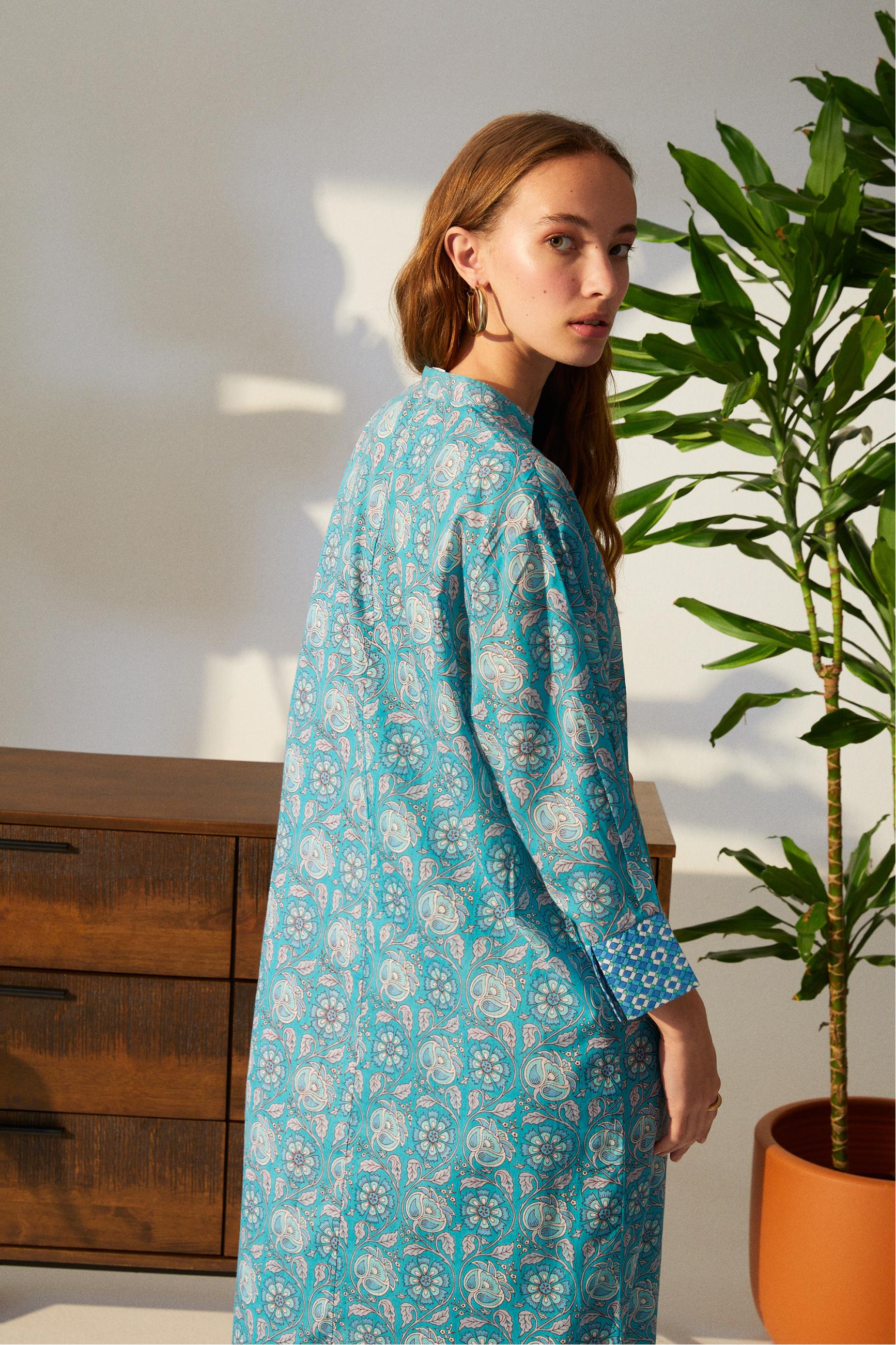 ETNİK DESENLİ PLAJ ELBİSESİ