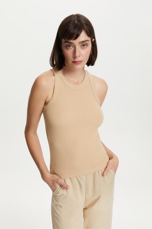  AÇIK YAKA KOLSUZ ATLET