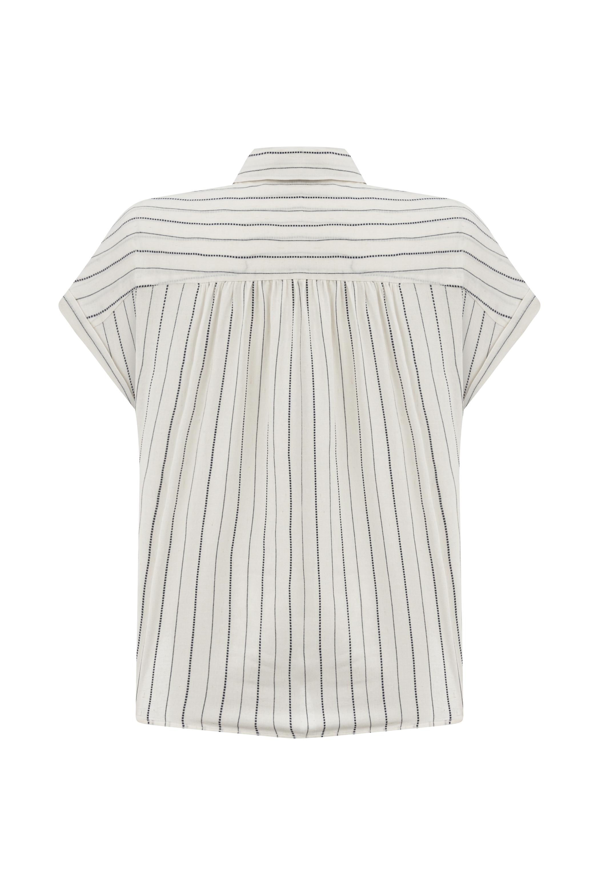 ÇİZGİLİ RAHAT KESİM KISA KOLLU GÖMLEK
