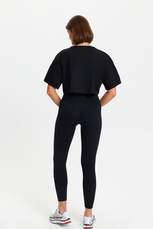  BİSİKLET YAKA KISA KOLLU CROP T-SHIRT