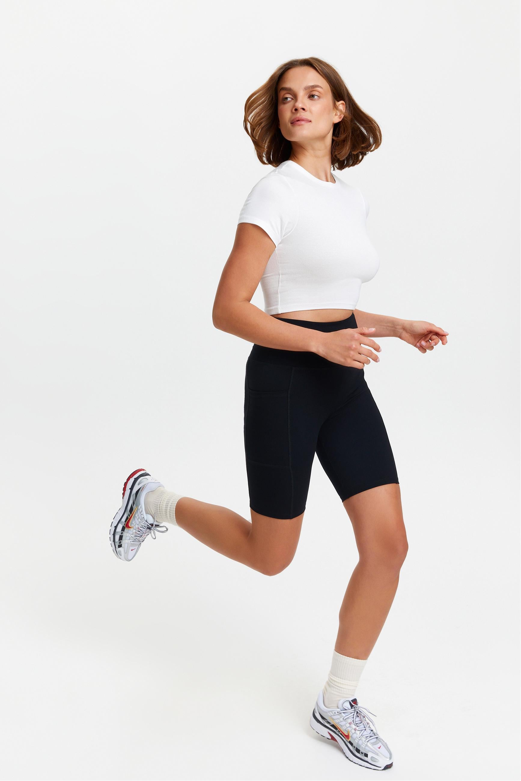 BİSİKLET YAKA CROP TOP