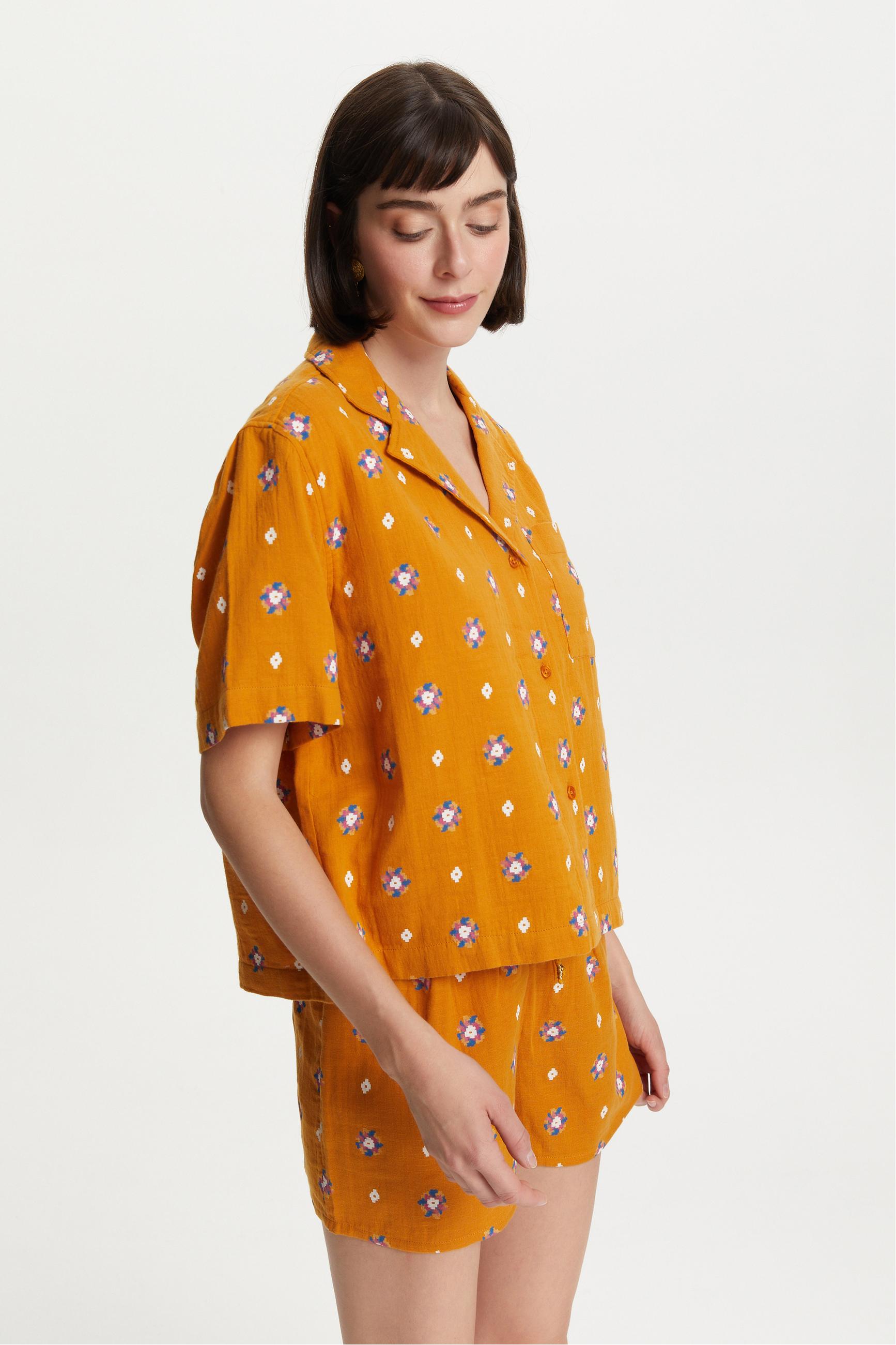 ÇİÇEK DESENLİ REGULAR FIT GÖMLEK