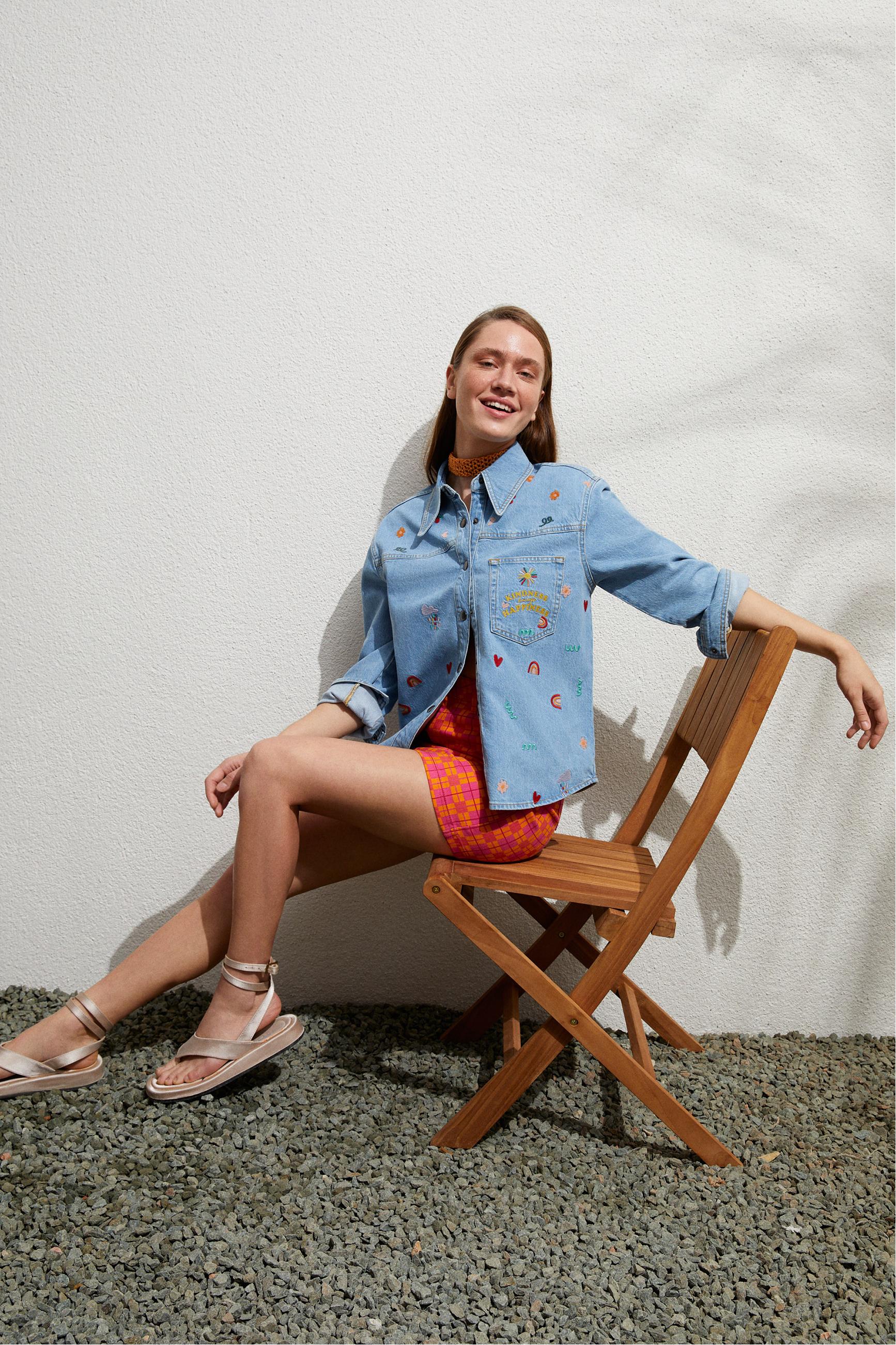 NAKIŞLI RAHAT KESİM JEAN CEKET