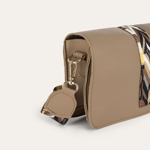  DERİ GÖRÜNÜMLÜ OMUZ ÇANTASI