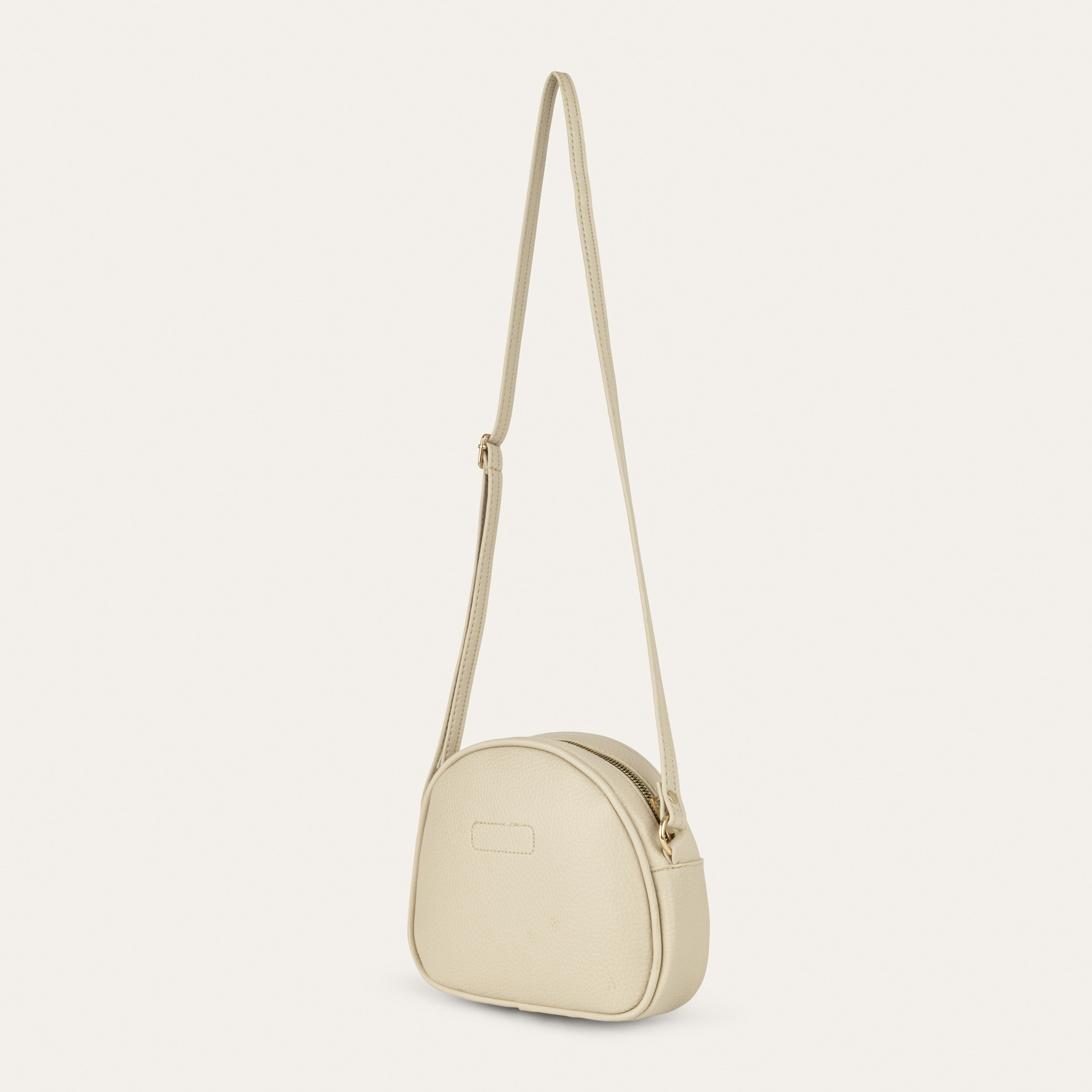 DERİ GÖRÜNÜMLÜ OMUZ ÇANTASI