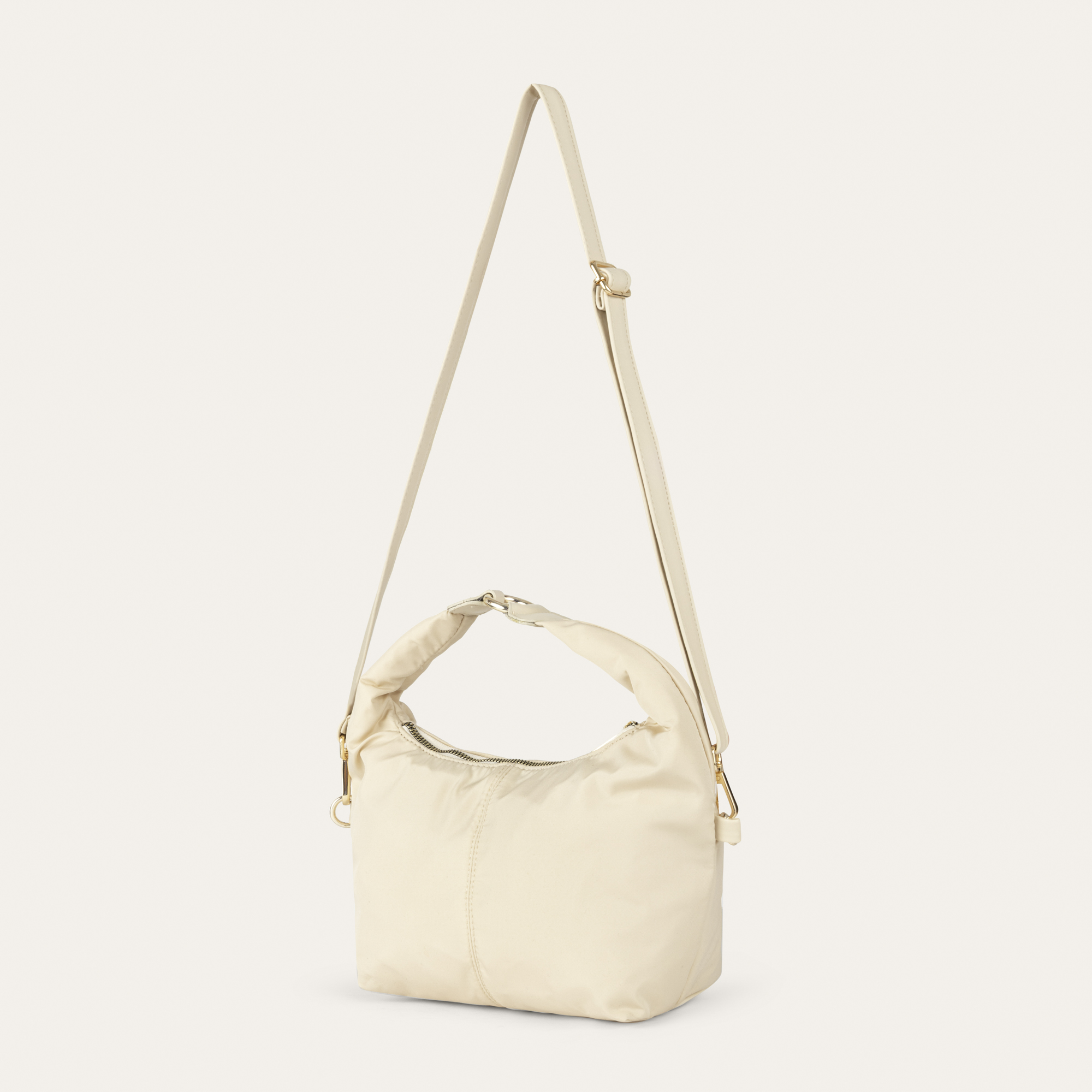 KUMAŞ OMUZ ÇANTASI