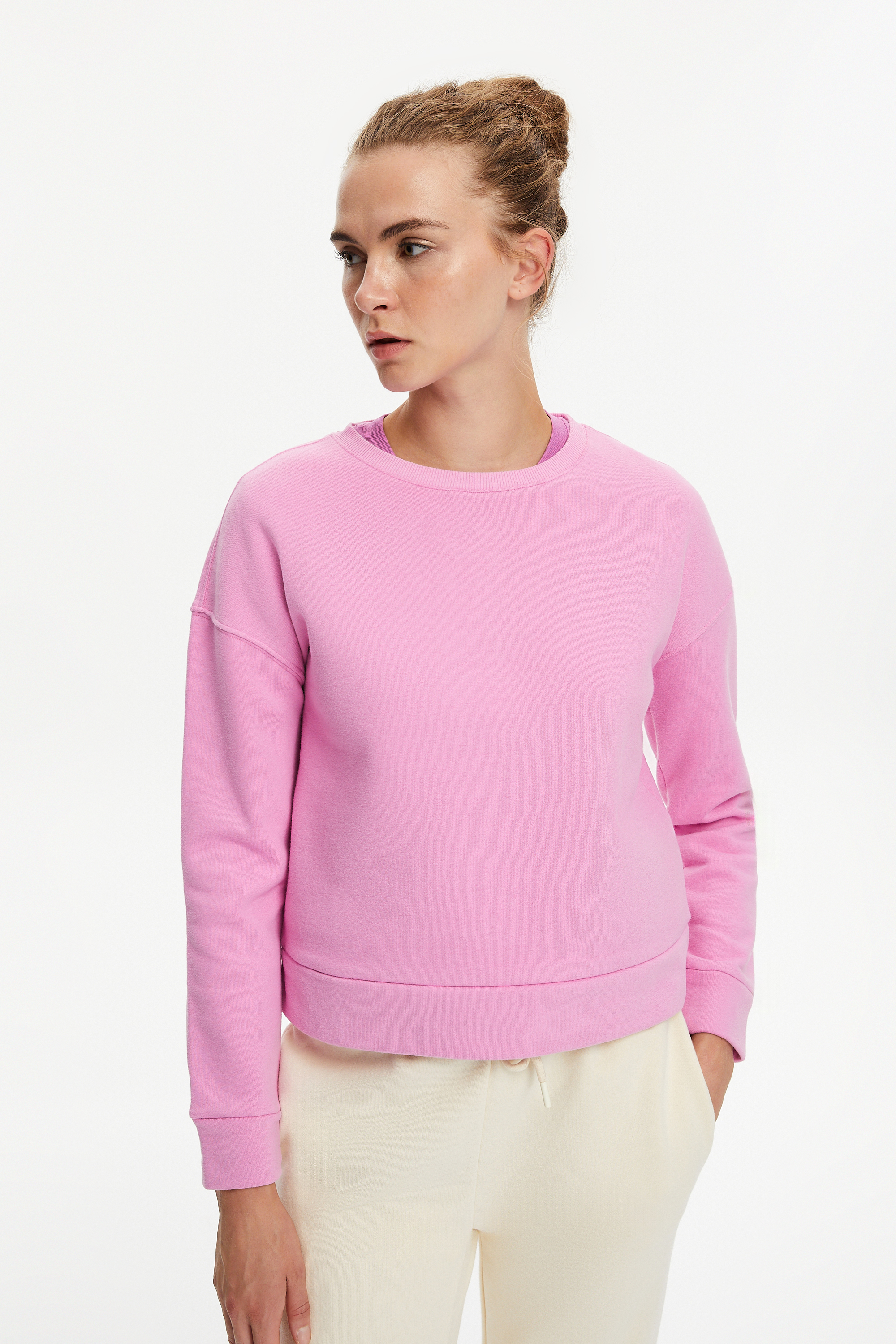 BİSİKLET YAKA SWEATSHIRT