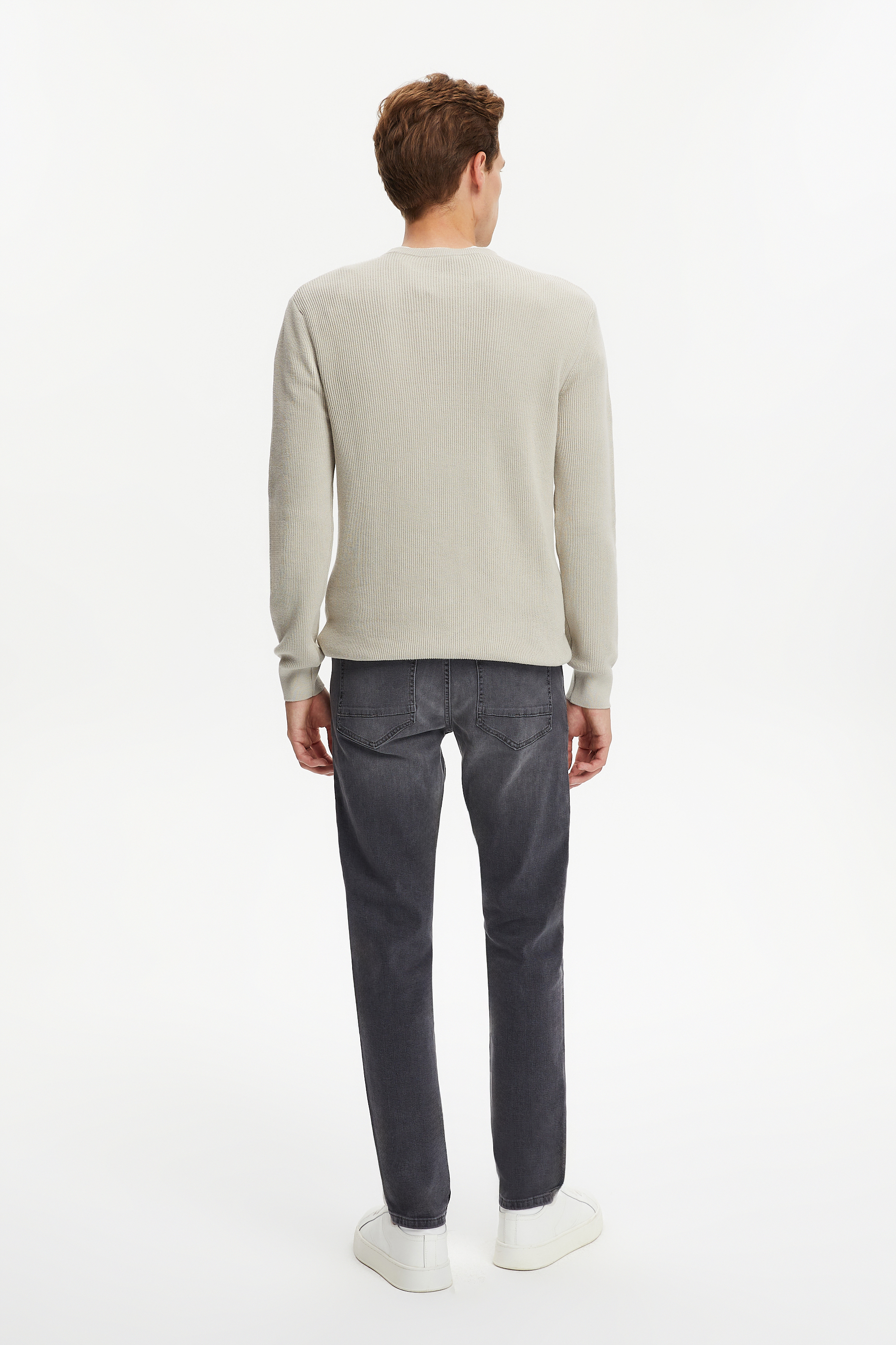 BİSİKLET YAKA TRİKO KAZAK